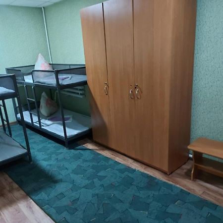 Alatau Mini-Hotel Pavlodar Bagian luar foto