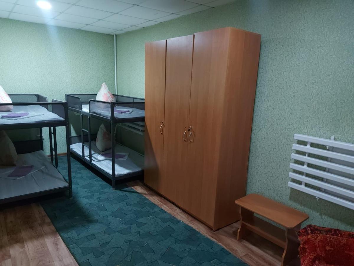 Alatau Mini-Hotel Pavlodar Bagian luar foto