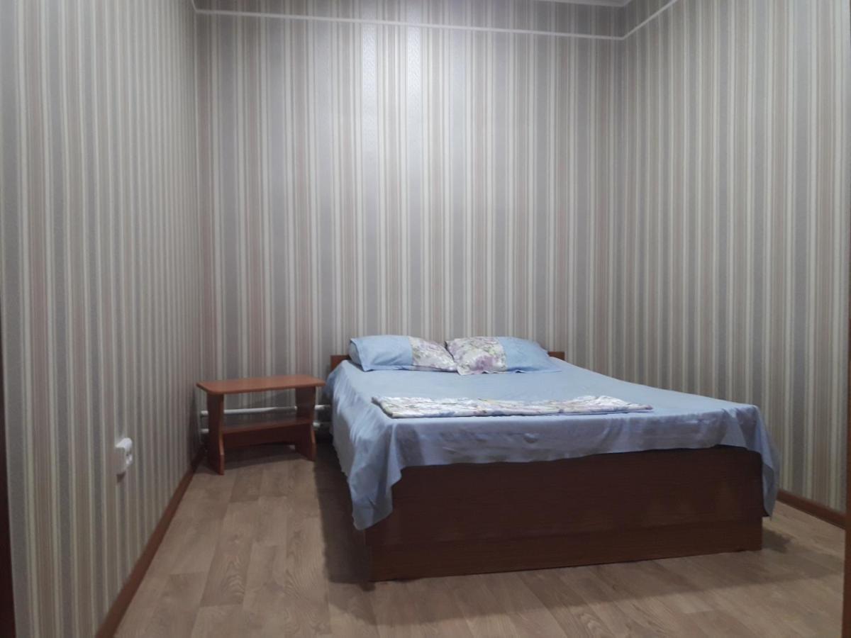 Alatau Mini-Hotel Pavlodar Bagian luar foto